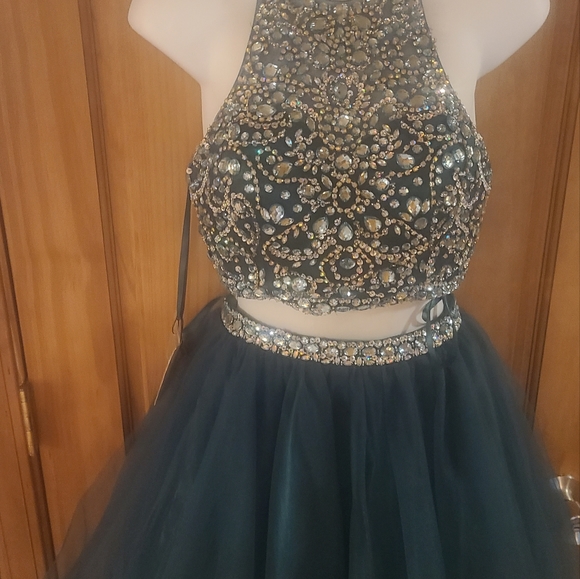 Homecoming Dress - Picture 1 of 7